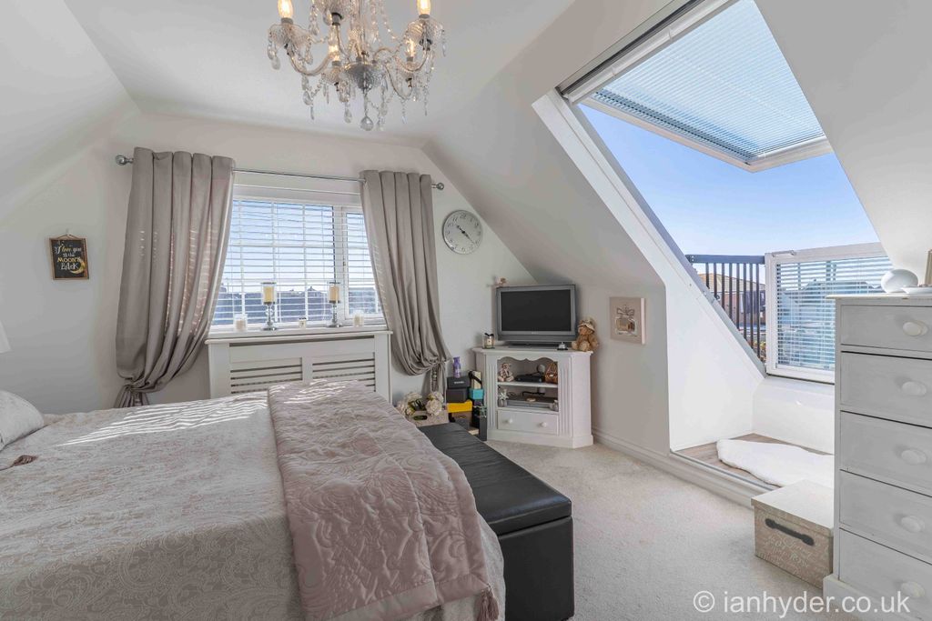 Additional image 13 of 3 bed detached house for saleCairo Avenue, Peacehaven, East Sussex BN10