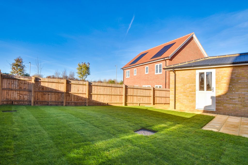 Property photo 3 of 28 Dsc_0088-Dsc_0090