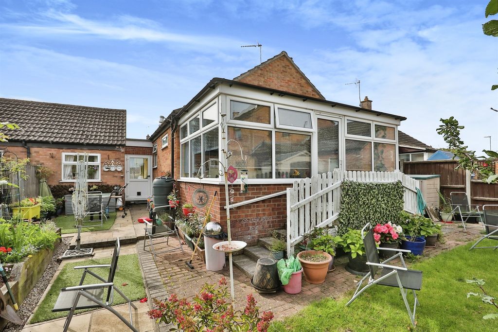 Property photo 3 of 9