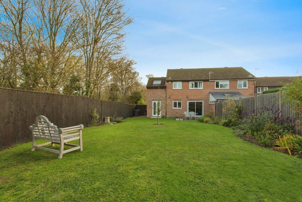 Property photo 2 of 15 Photo