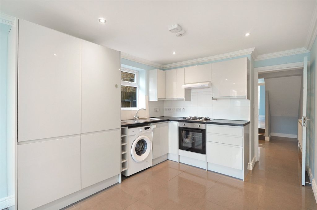 Property photo 3 of 19 Picture No. 22