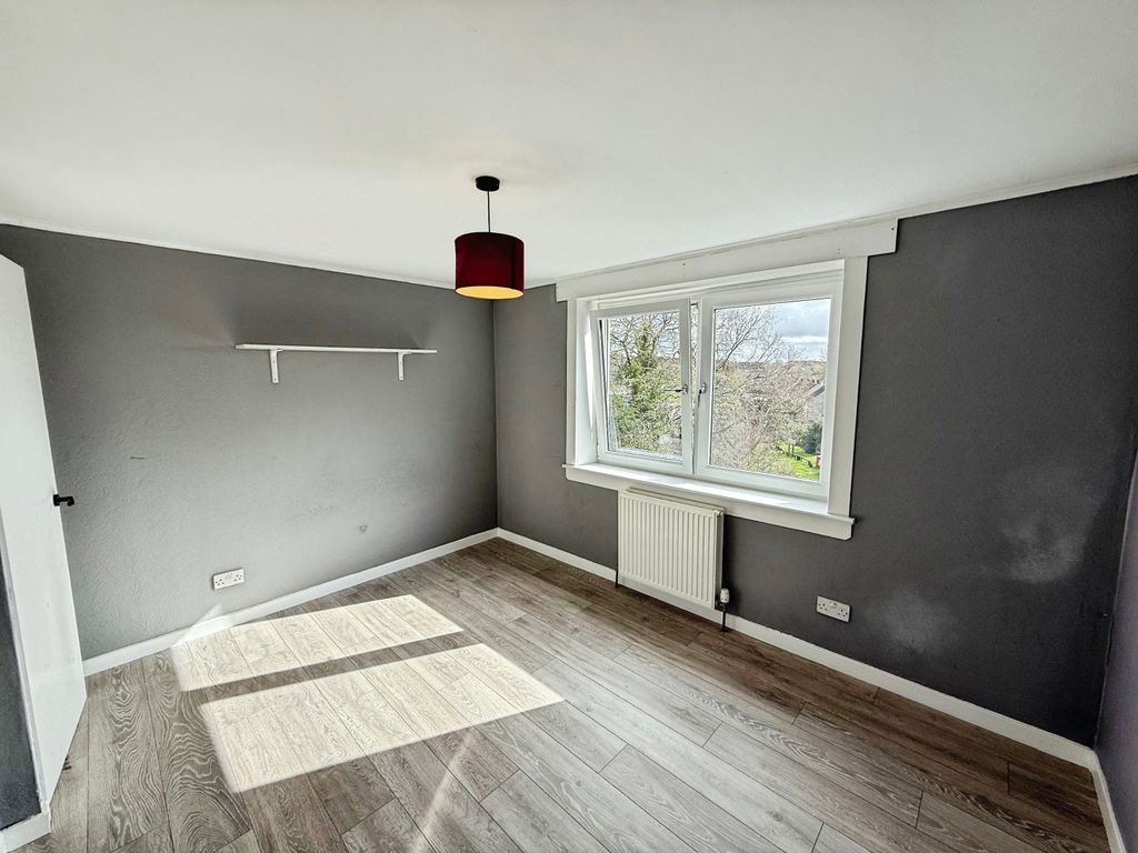 Additional image 12 of 3 bed flat for saleWaulking Mill Road, Clydebank G81