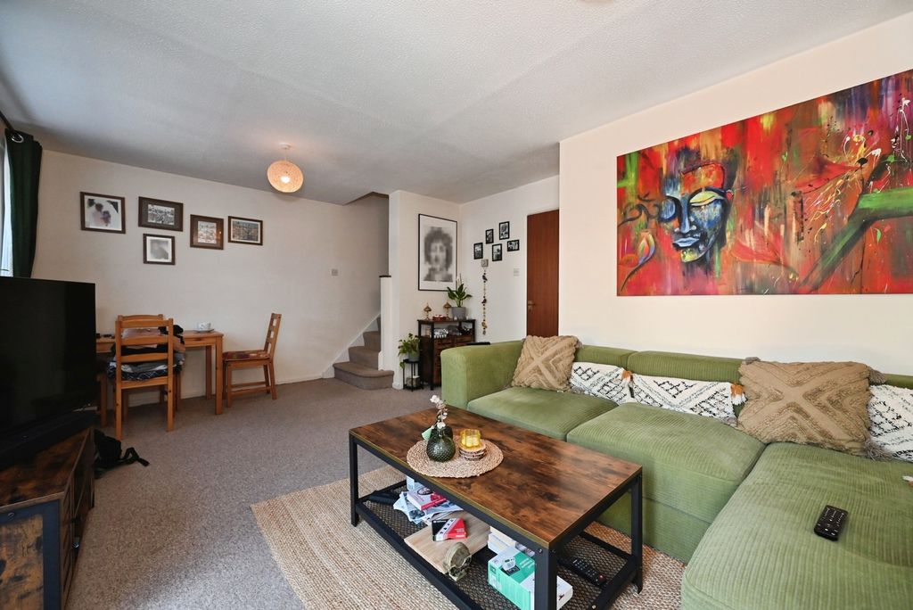Property photo 2 of 12 Pbox-Img.Jpg
