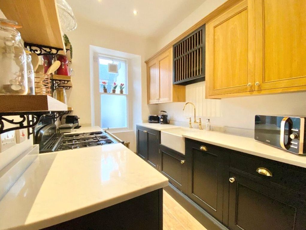 Property photo 2 of 10 Picture No. 06