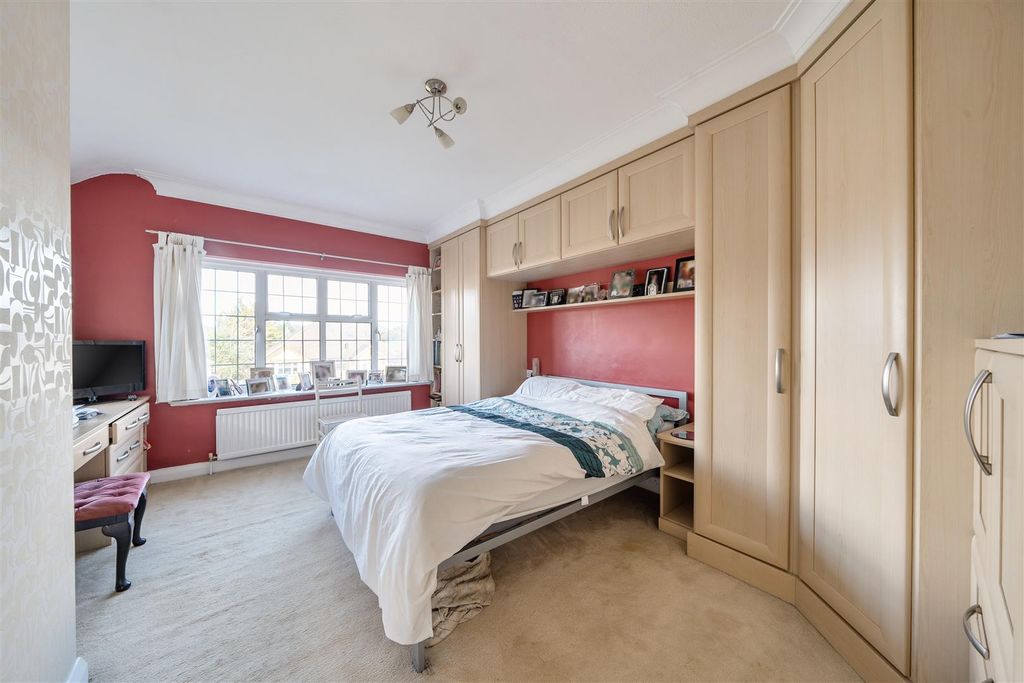 Property photo 3 of 12 Baldwins Lane - Bed A (2).Jpg