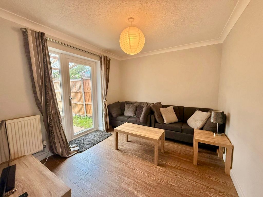 Property photo 2 of 14 Image