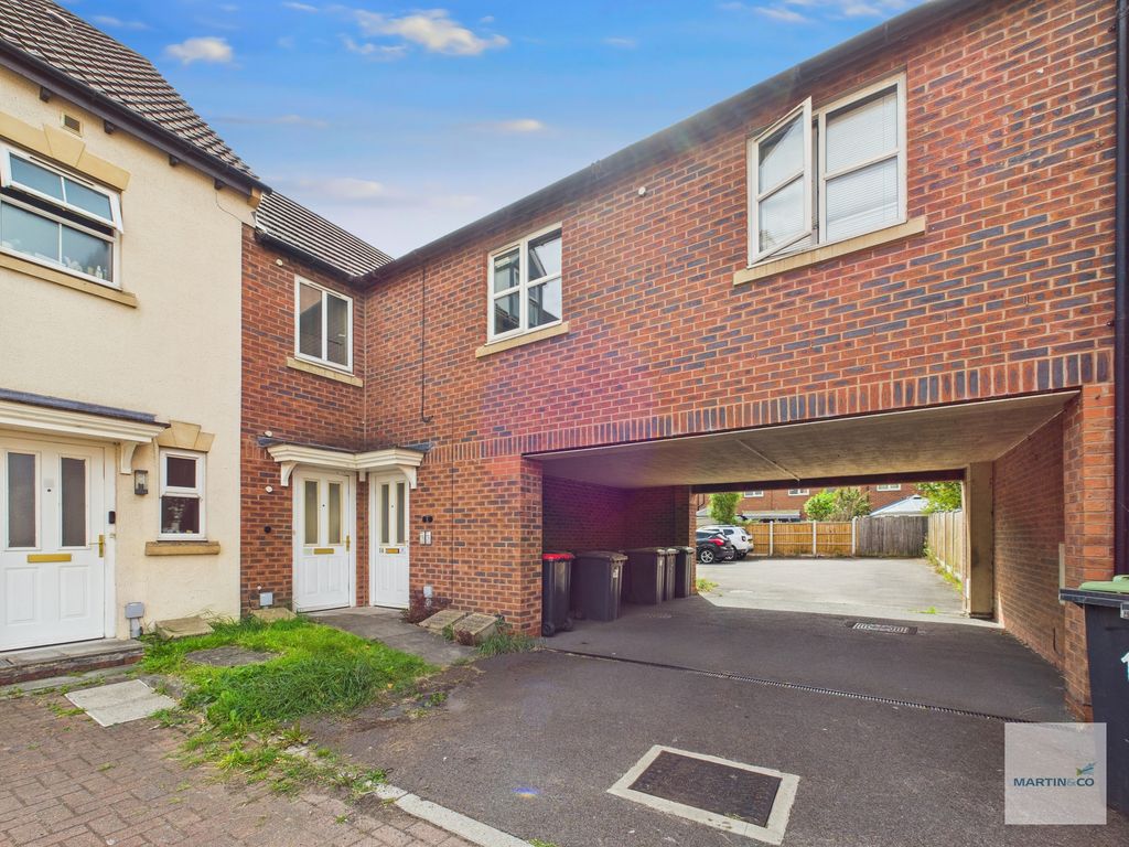 Property photo 1 of 9 Cam03394G0-Pr0354-Still012