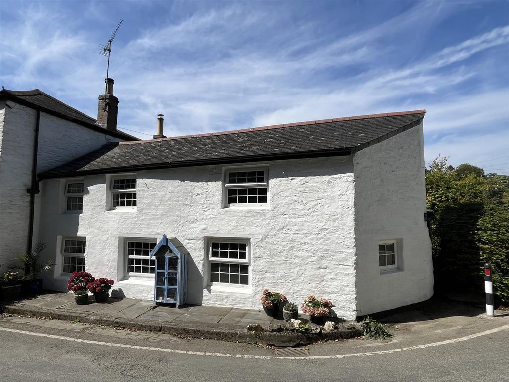 Property photo 1 of 21 Front.Jpg