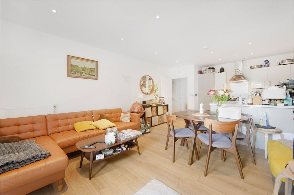 Property photo 1 of 14 Picture No. 04
