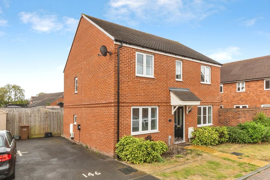 Property photo 1 of 16 Picture No. 05