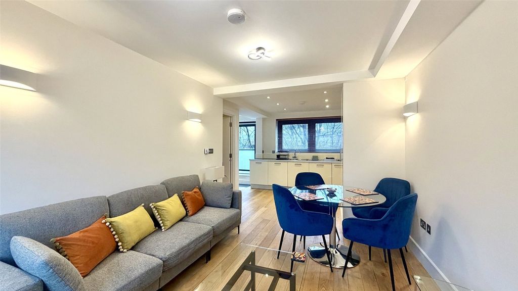 Property photo 3 of 25 Picture No. 45