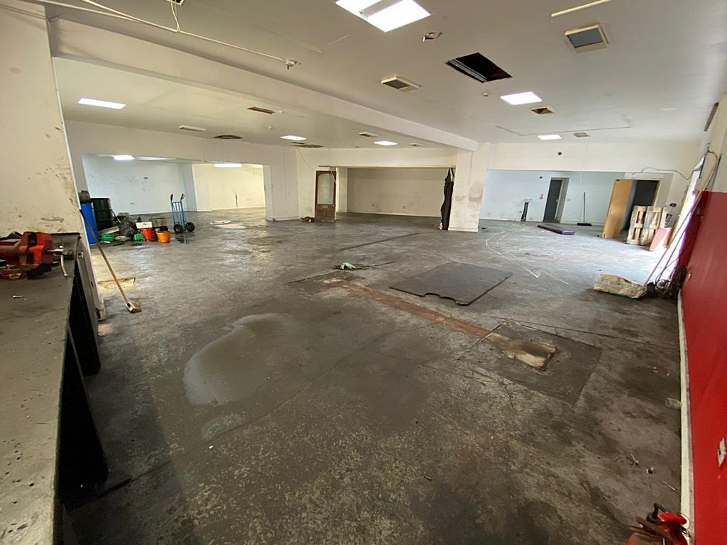 Property photo 2 of 5