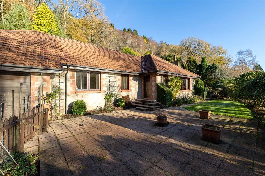 Property photo 1 of 52 Picture No. 58