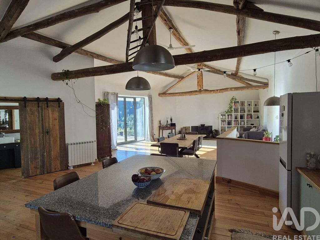 Property photo 1 of 31
