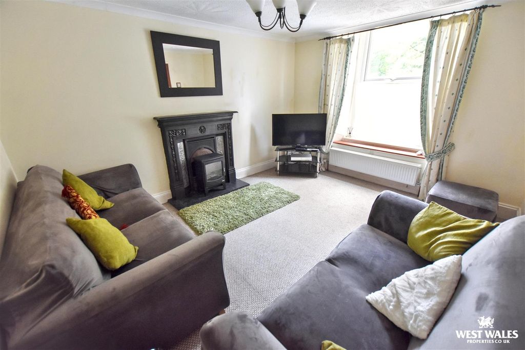 Property photo 2 of 18 1 (32).Jpg