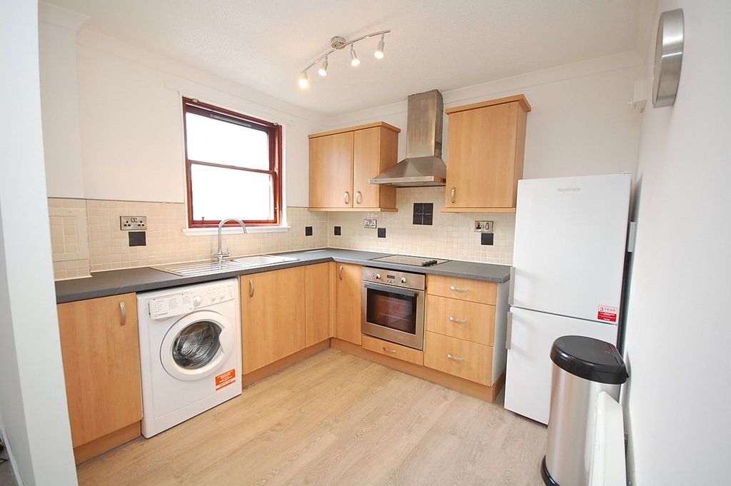 Property photo 2 of 8 Photo 2