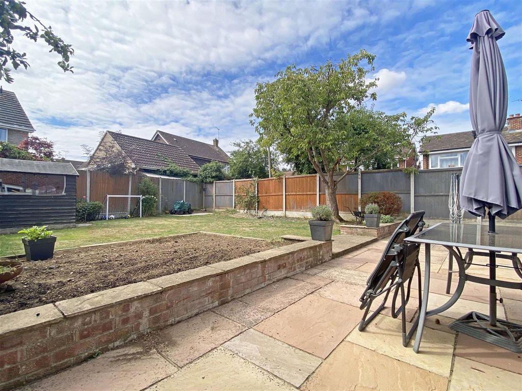 Property photo 2 of 22 Gdn2.Jpg