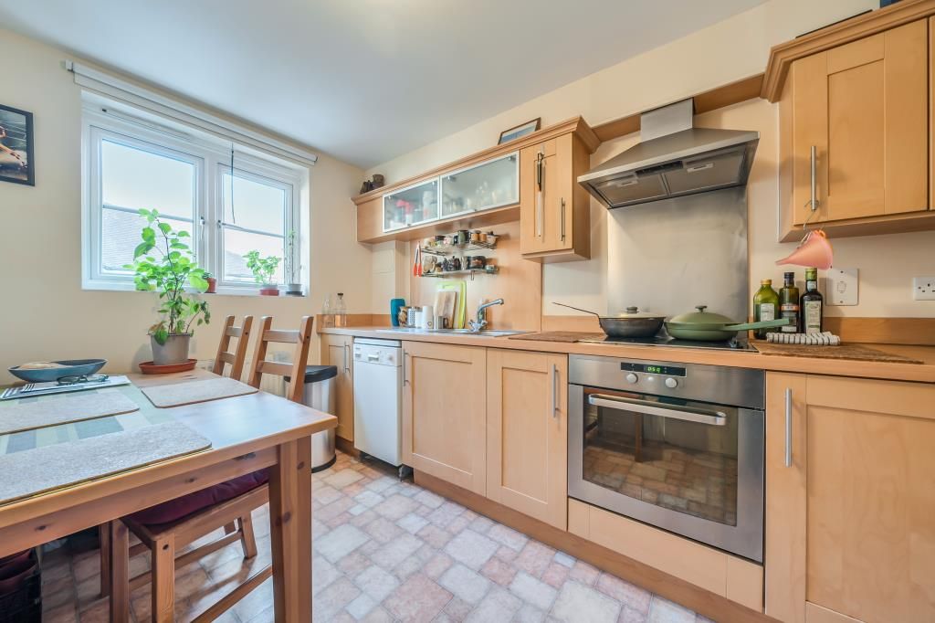 Property photo 2 of 22 Kitchen