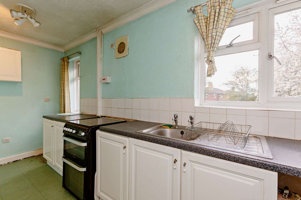 Property photo 3 of 8