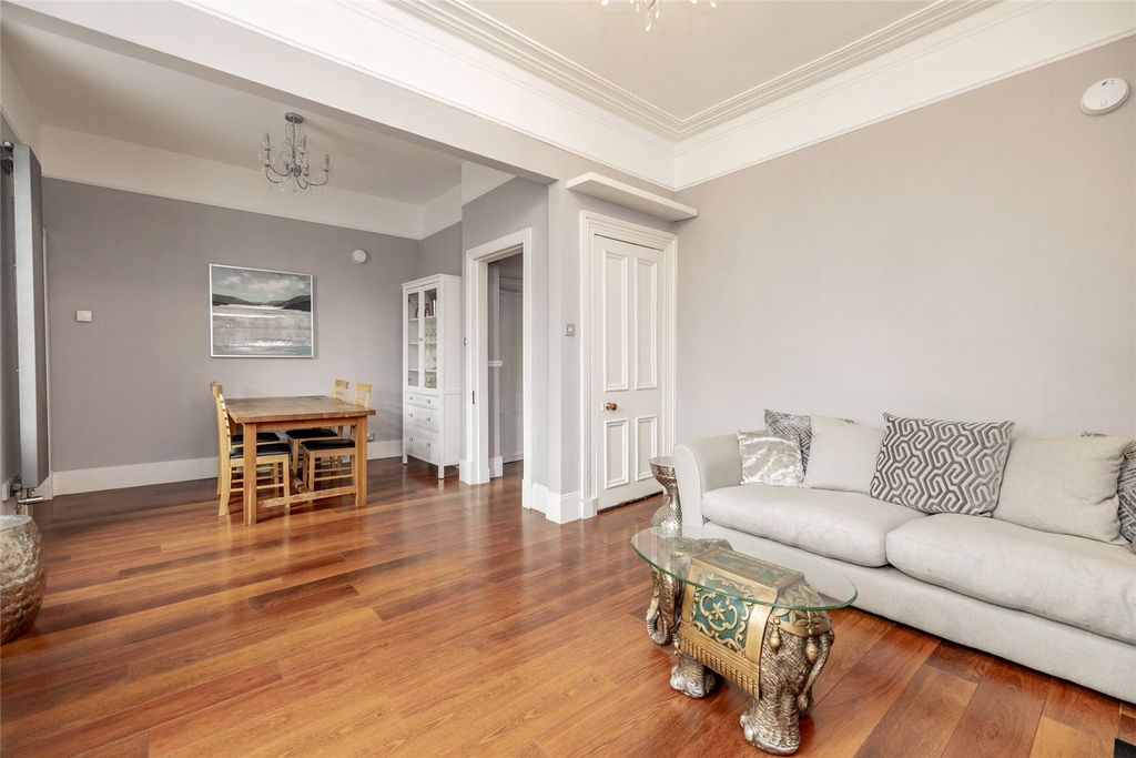 Property photo 3 of 29 Photo 3