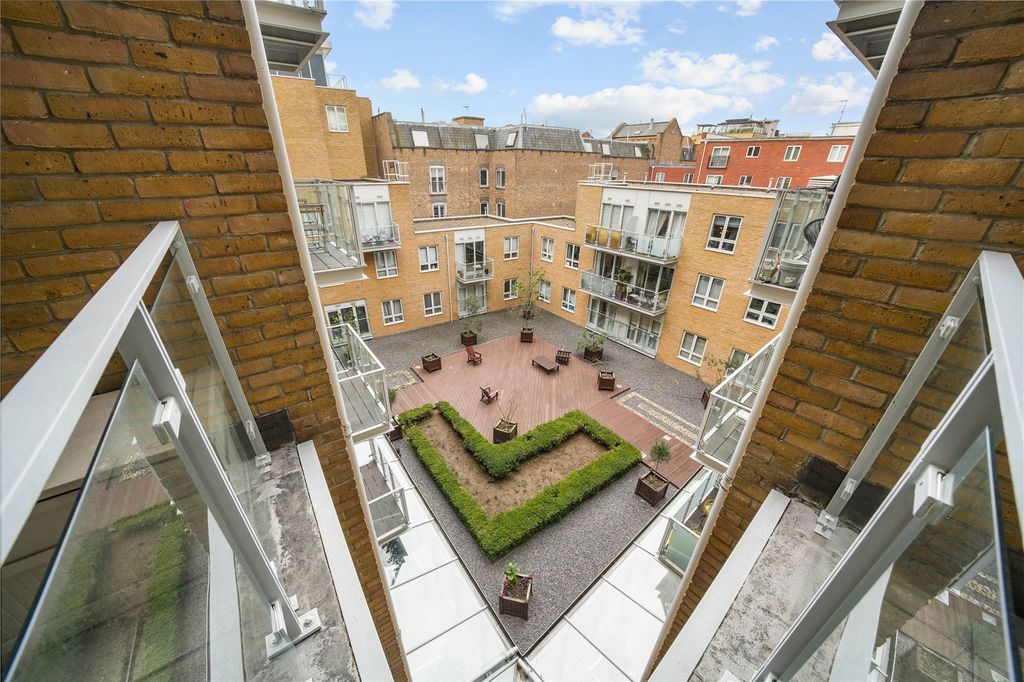 Property photo 3 of 25 Picture No. 27