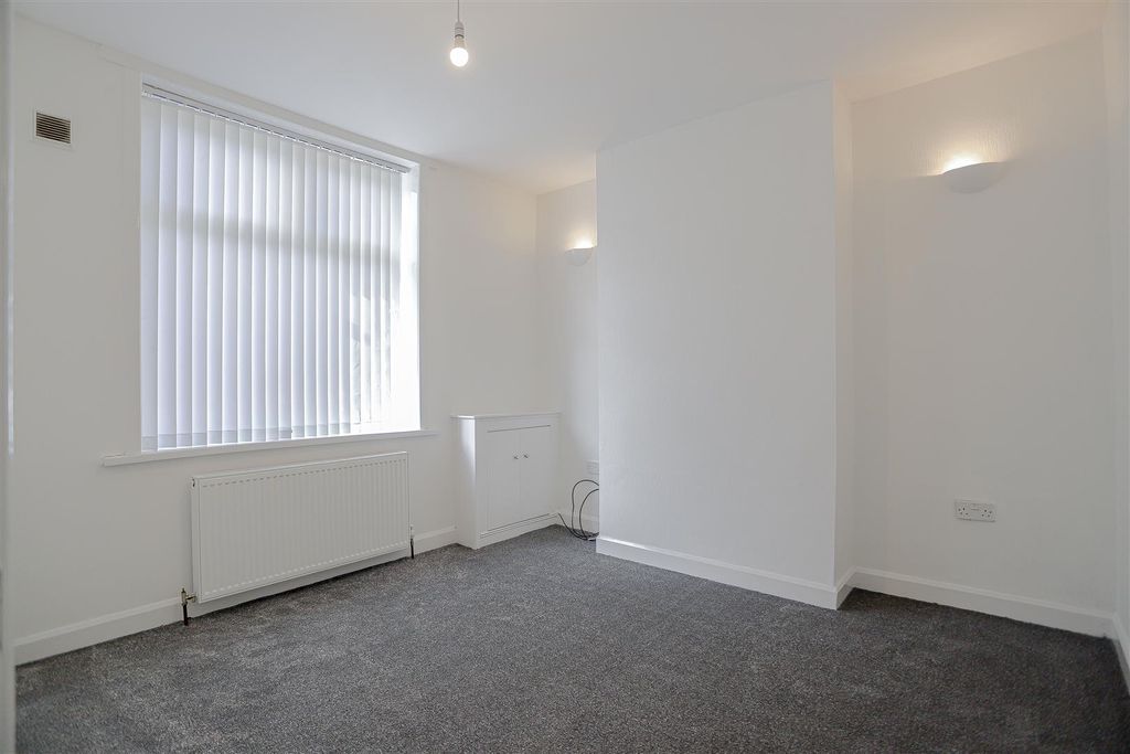 Property photo 3 of 16 3.Jpg