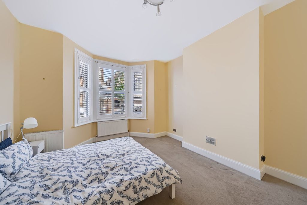 Property photo 3 of 8