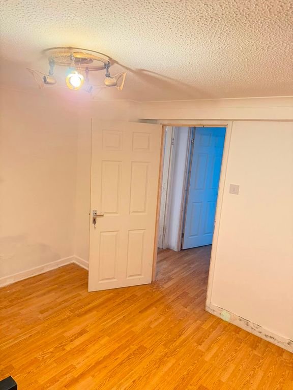 Additional image 13 of 1 bed property for saleNeath Road, Briton Ferry, Neath SA11