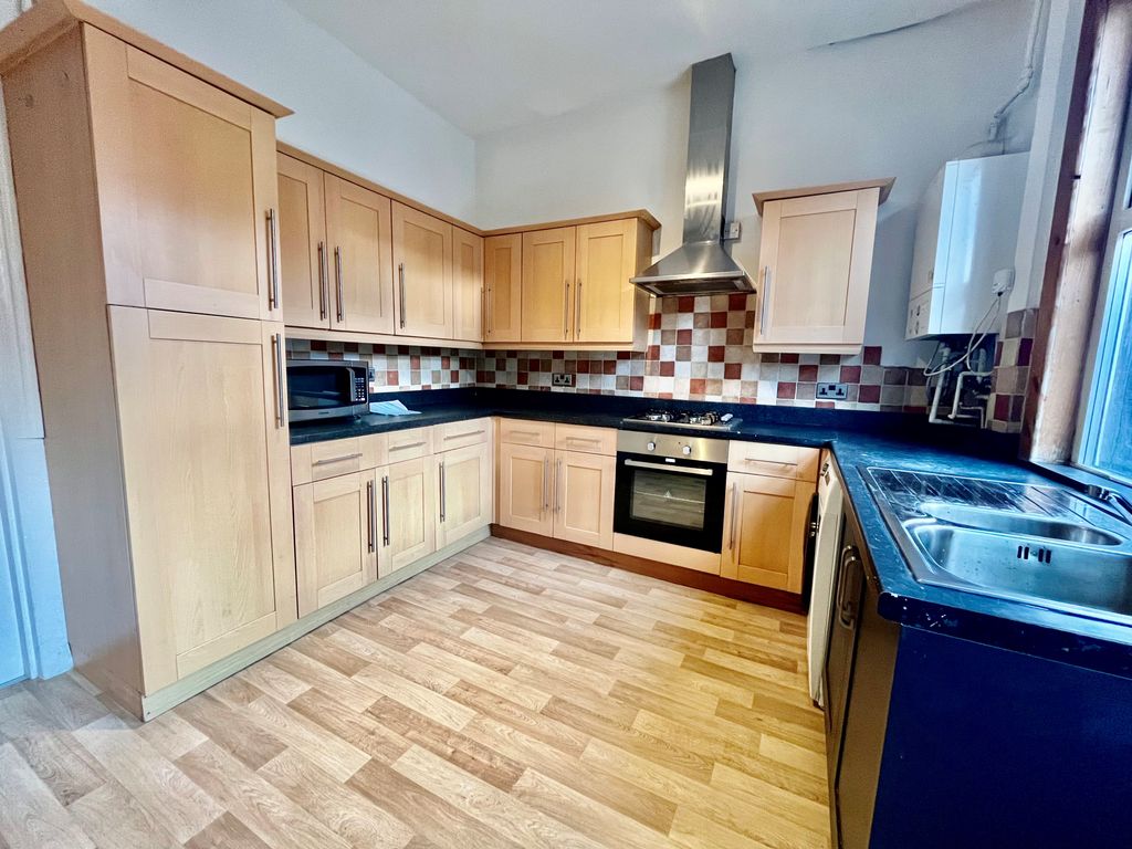 Property photo 3 of 7 Image