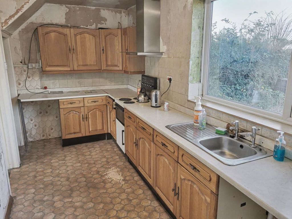 Property photo 3 of 10 Image 3