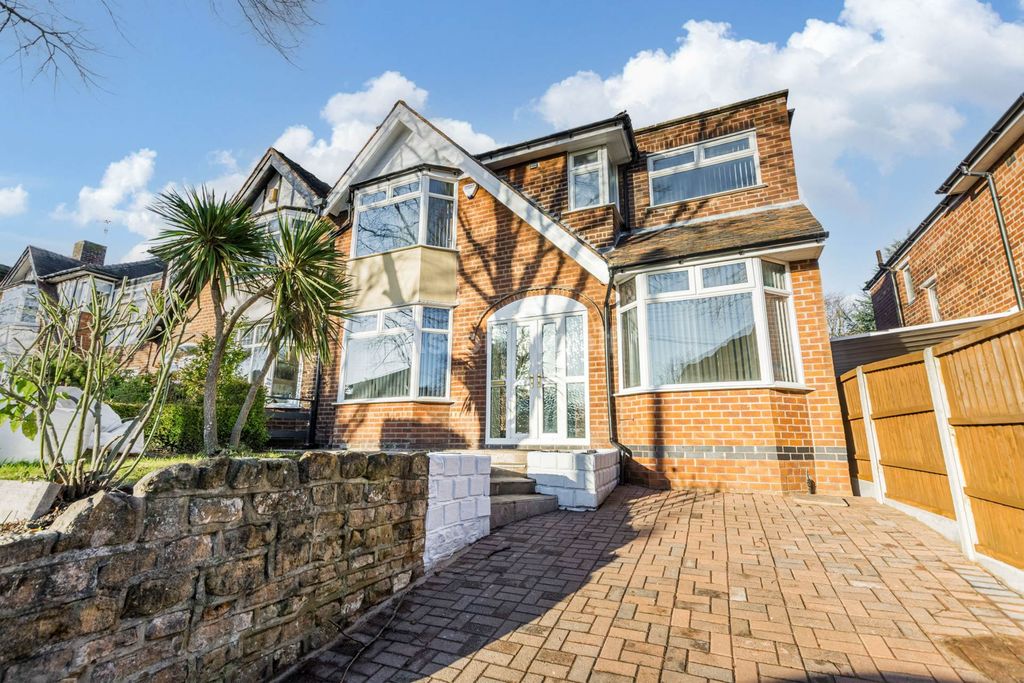 Property photo 1 of 19