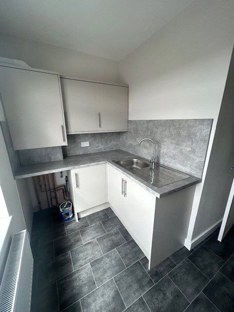 Property photo 2 of 12 Picture No. 02