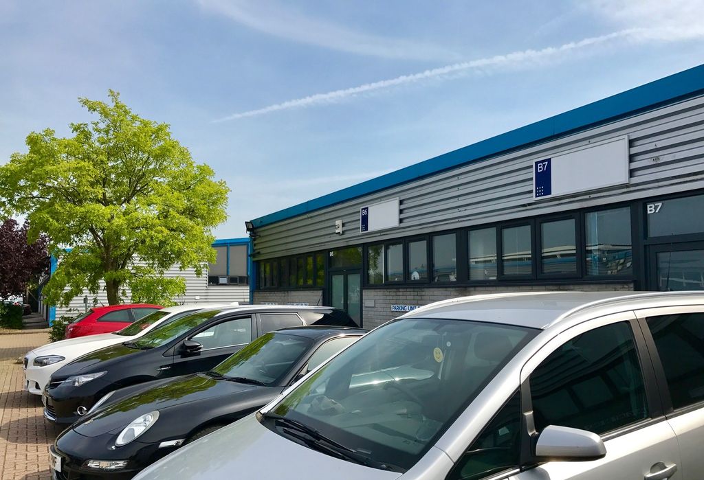 Property photo 1 of 8