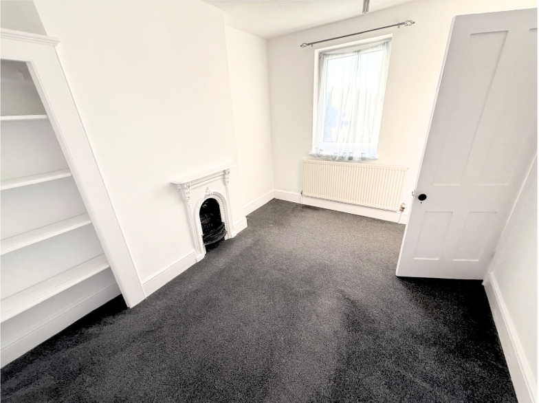 Property photo 2 of 18 2nd Bedroom