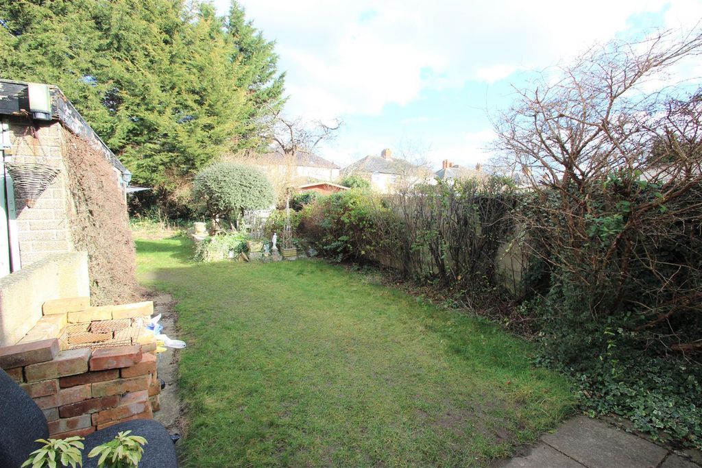 Property photo 3 of 4 J1Dwr_Vdak2v5T615Tby9Q.Jpg