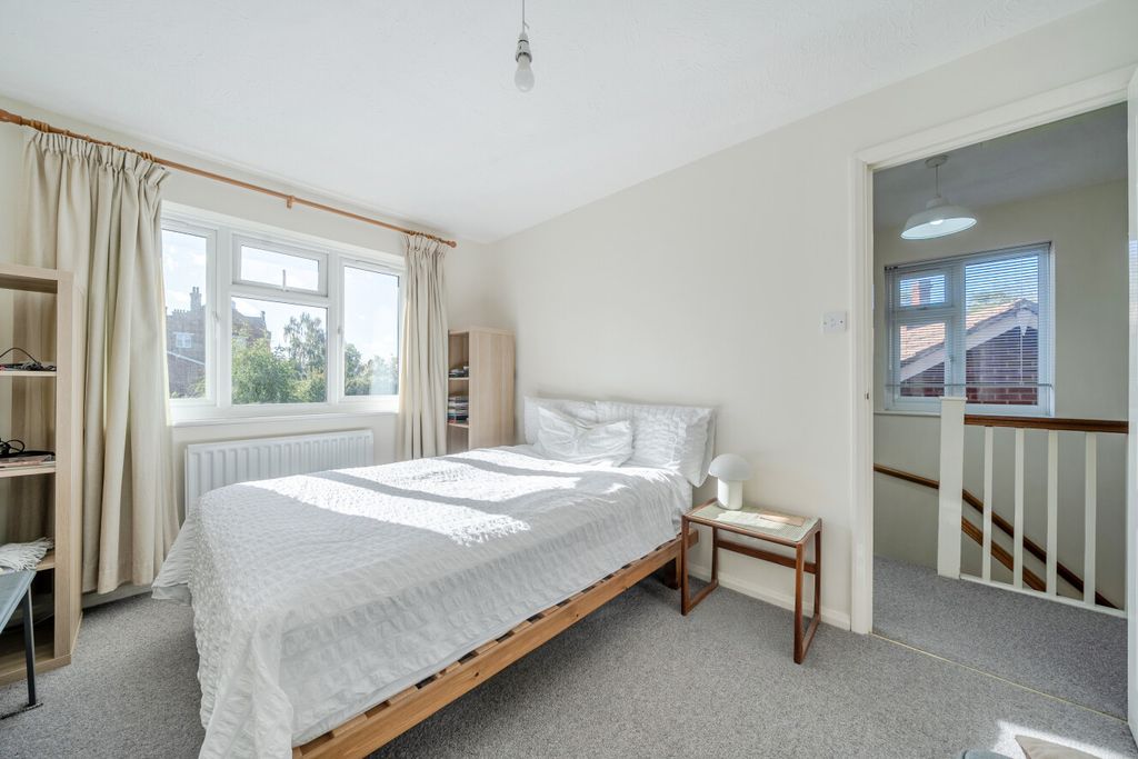 Property photo 3 of 18 1528284-2-6Abe2E7...