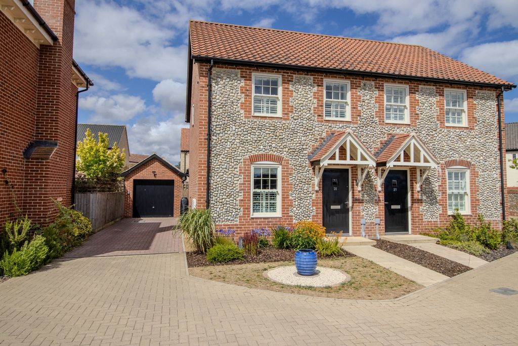 Property photo 1 of 22 5349360