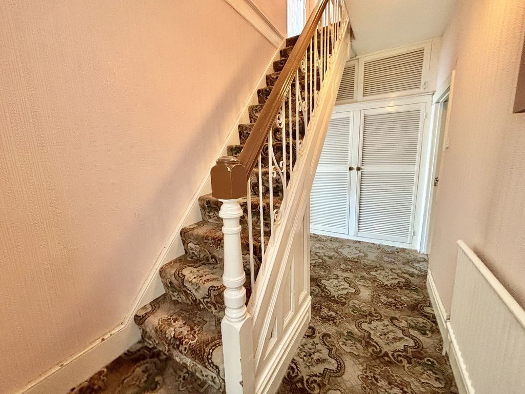 Property photo 2 of 29 Hall