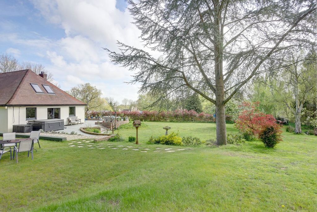 Property photo 2 of 49