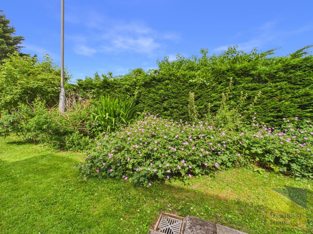 Property photo 3 of 20