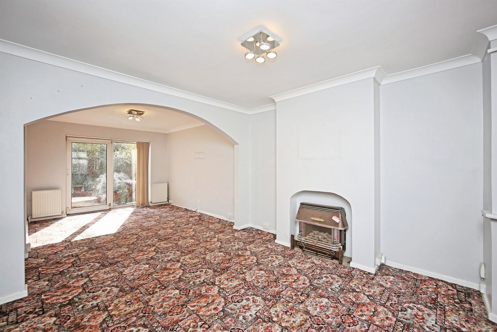 Property photo 3 of 30