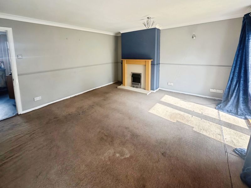 Property photo 3 of 14 Photo 9