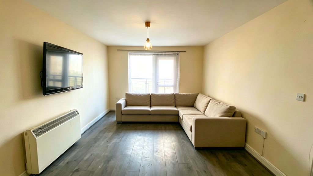 Property photo 3 of 8