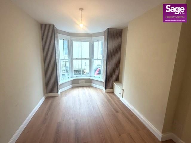 Property photo 3 of 18 Zz (1).Jpg