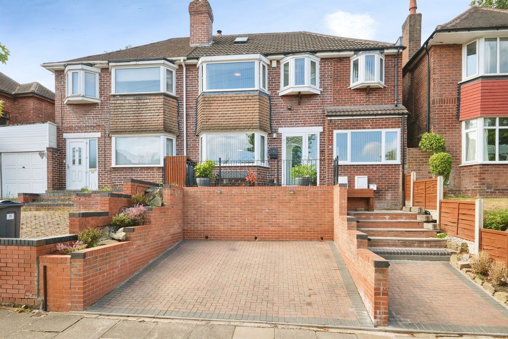 Property photo 1 of 34