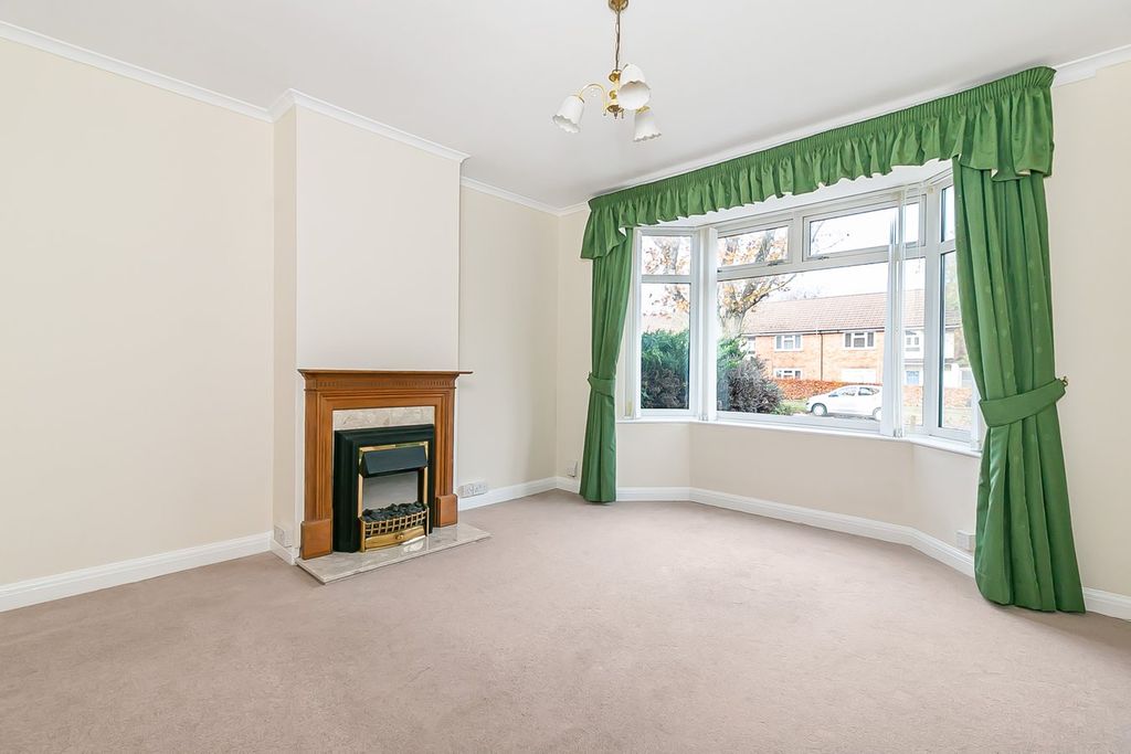 Property photo 3 of 13