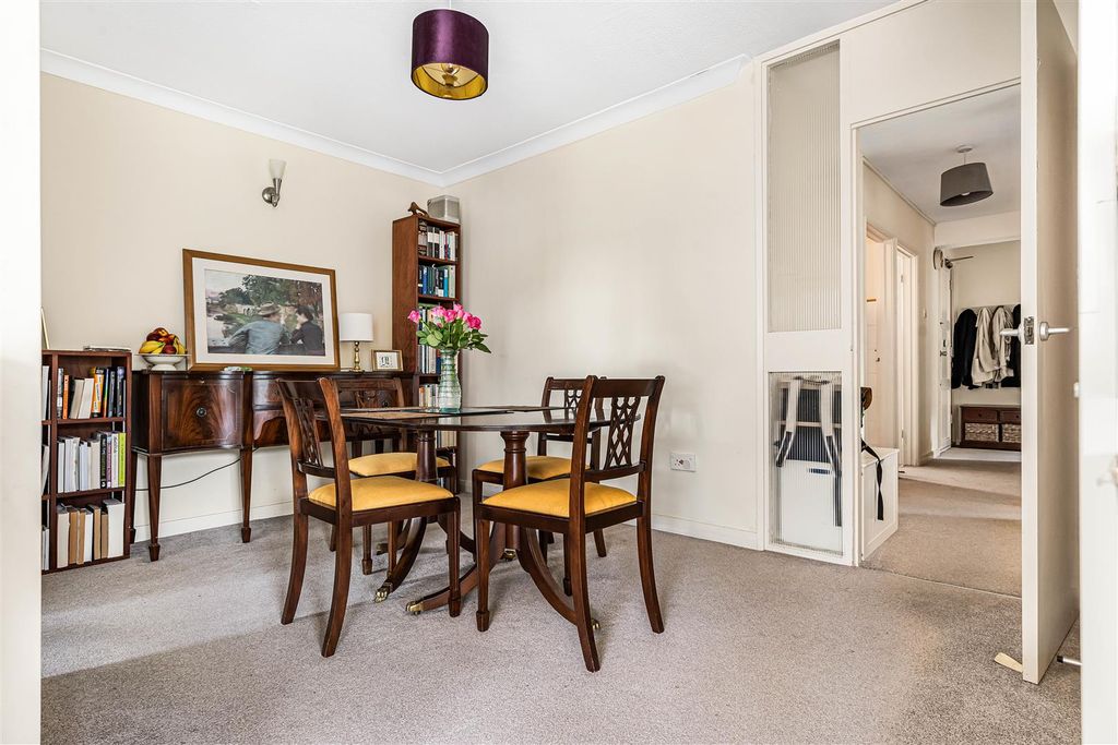 Property photo 3 of 15 25_85375.Jpg