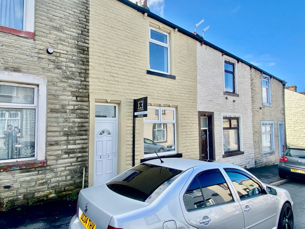 Property photo 1 of 1