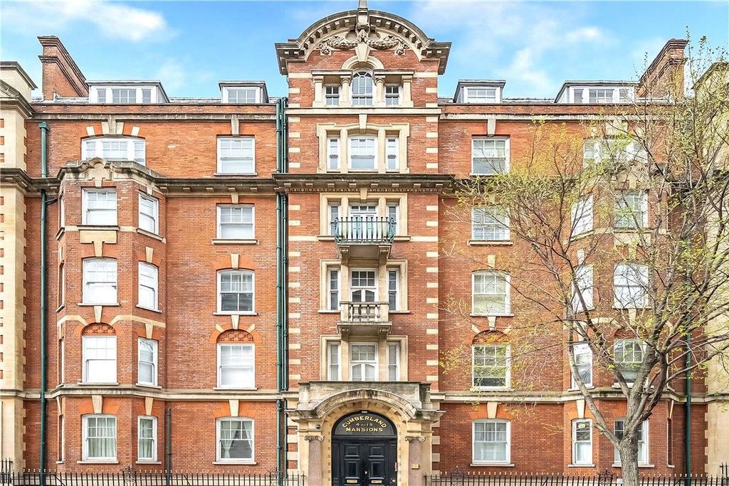 Property photo 2 of 27 Picture No. 23