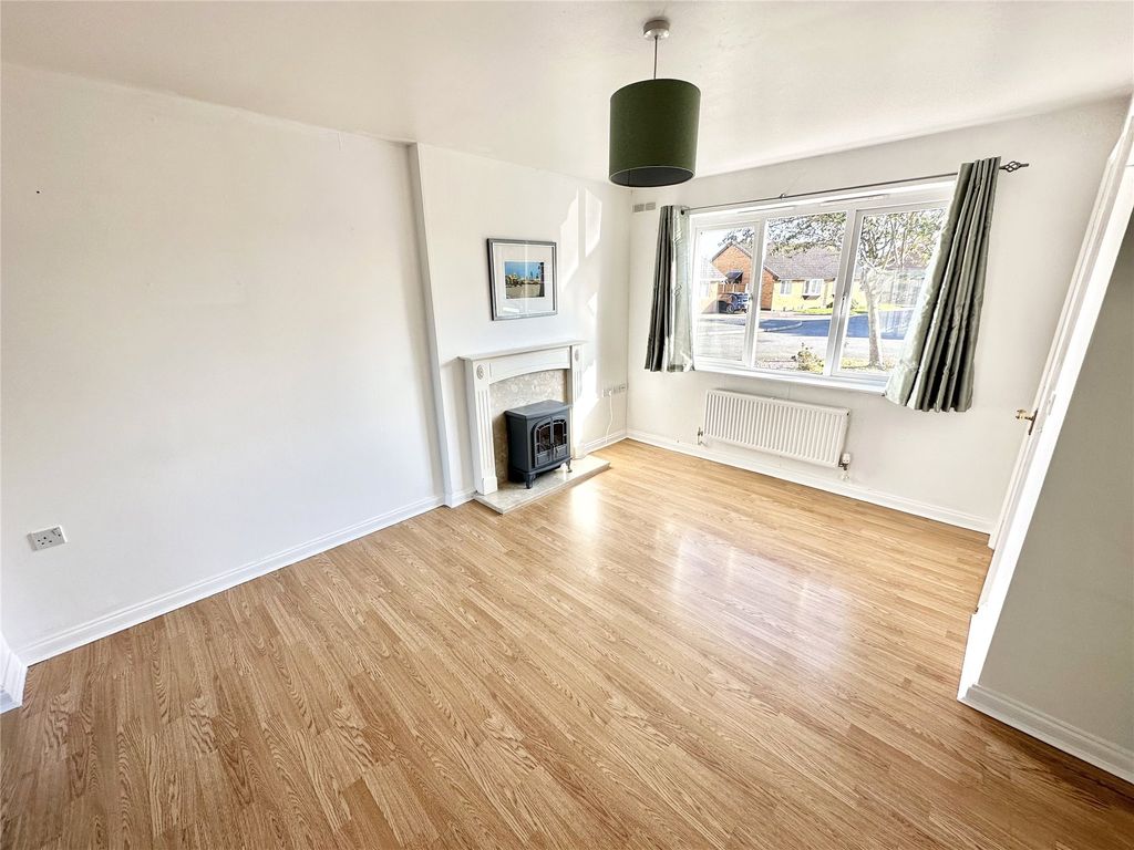 Property photo 2 of 10 Picture No. 07